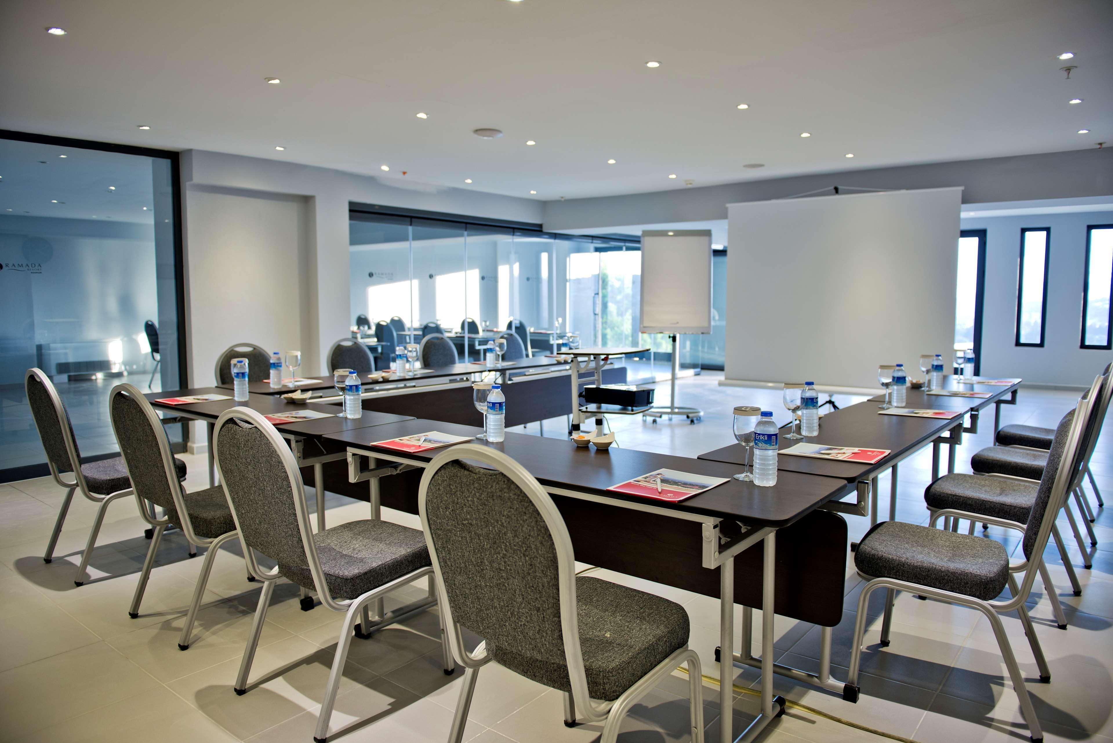 Ramada Resort By Wyndham Bodrum Bitez Esterno foto